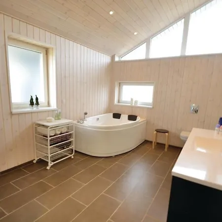 Holiday Fiskervej With Fireplace And Shower Ferienhaus